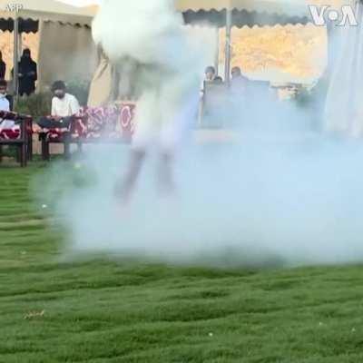 Em🅱️race Tradition.