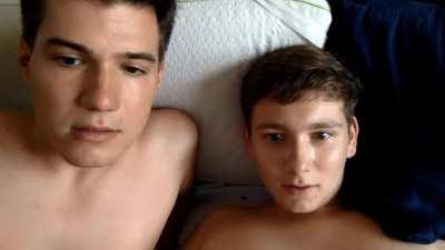 Twins jerking online free sex chat on Cruisingcams.com