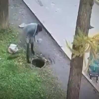 when kid is sus😳😳😳😳😳😳😳😳😳😳😳😳