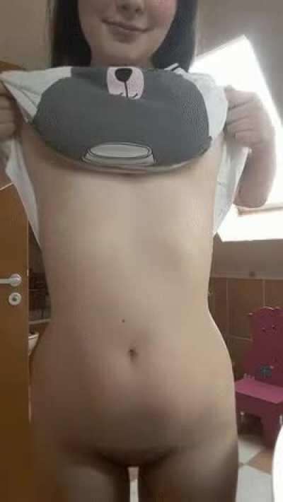 I could go for some coffee too (xpost from nsfw_gifs)