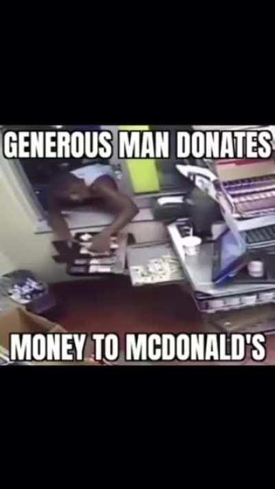 Wow he’s very pog 😎