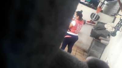 Me la quiero follar 🥺