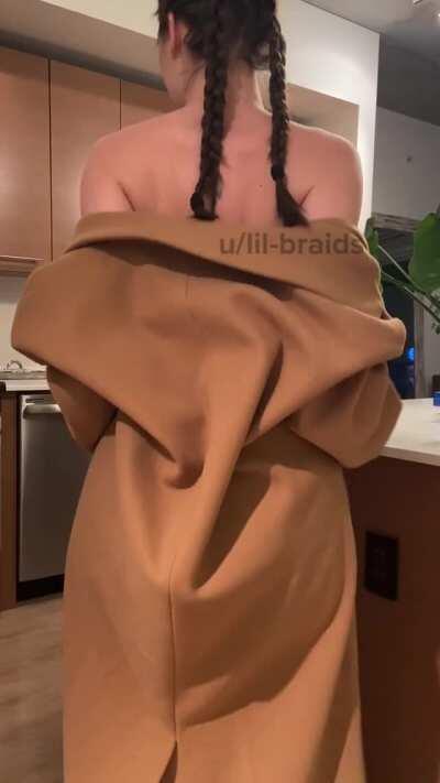 What if I showed up like this ?🧥 🍑