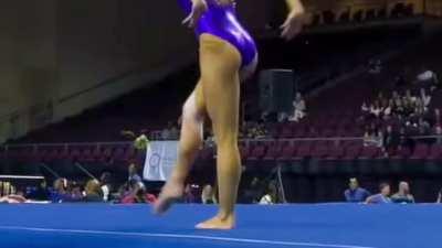 Per Request: Kennedi Davis University of Washington gymnastics 💜🤍💜🤍🔥🤸🏼‍♀️