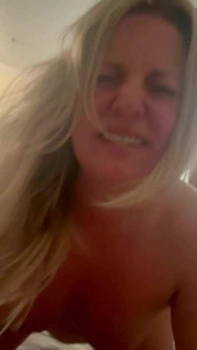 My husband gets s the best seat in the house when I’m enjoying a bulls big hard cock! As i like to make sure he knows exactly how how good my bulls make me feel.