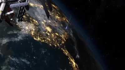 Now that New START is off the table I can finally drop my hype track dedicated to all you warmongers, nuclear proliferators, planefuckers, mushroom cloud appreciators, and internet maniacs.