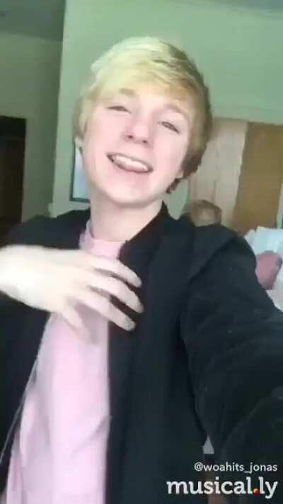 This kids's grandpa is actually dying while he is recording a musically, I did some research, and the grandpa died