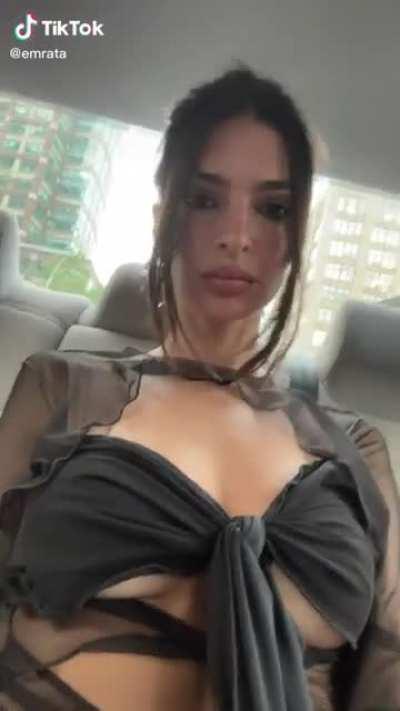 Emily’s hot new tik tok