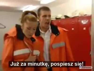 Pamiętajcie o staniu na baczność!