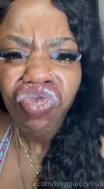 Juiccyfruit nutty lip smelling