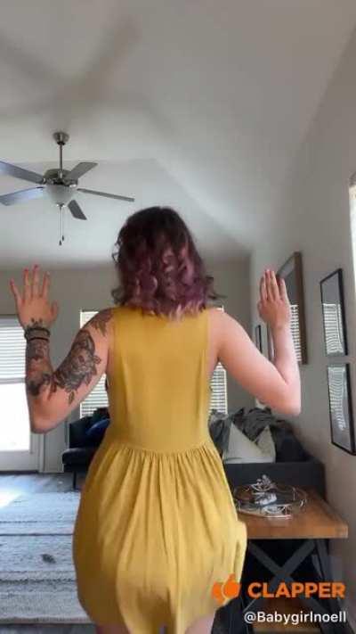 Ass clapping