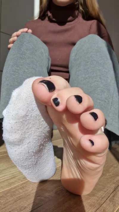 I love to tease you with my feet