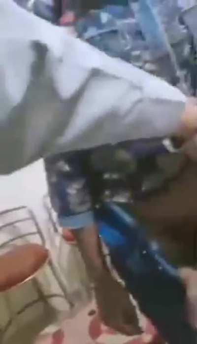 🔥🥰 Madhya Pradesh Doctor Latest Viral Video Pulling Down Patients Pant & FINGERING also Touching Boobs ( with CLEAR HINDI AUDIO ) 🥰🔥