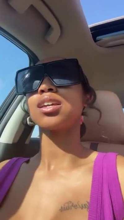 I love when she got them boobs showing