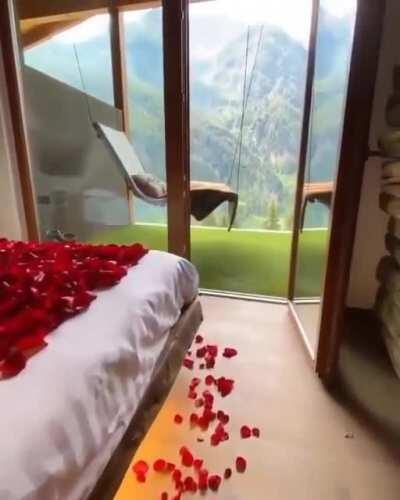 The rose petal suite in Hotel Chalet al Foss