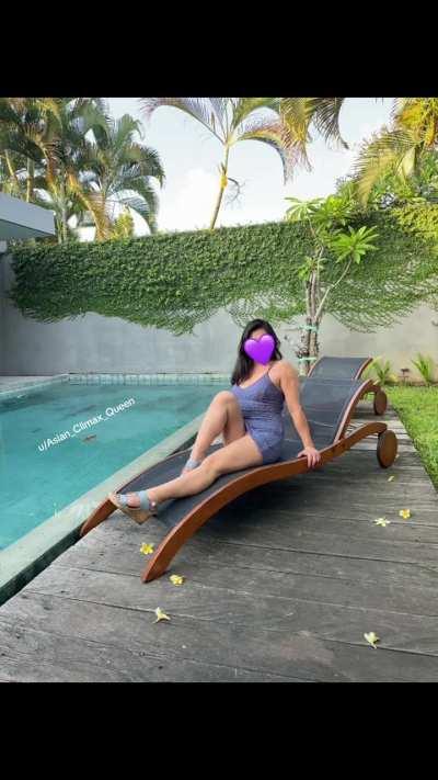 I’m on vacation. Come join me out by the poolside