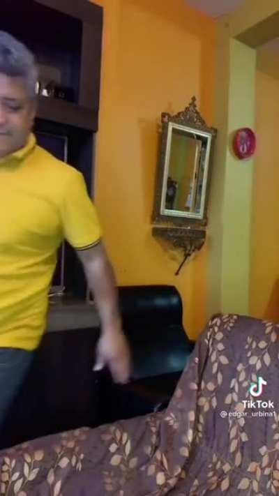 Y este viejo???????¿