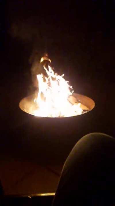 Sorry for the low quality, i just love the way the fire moves.