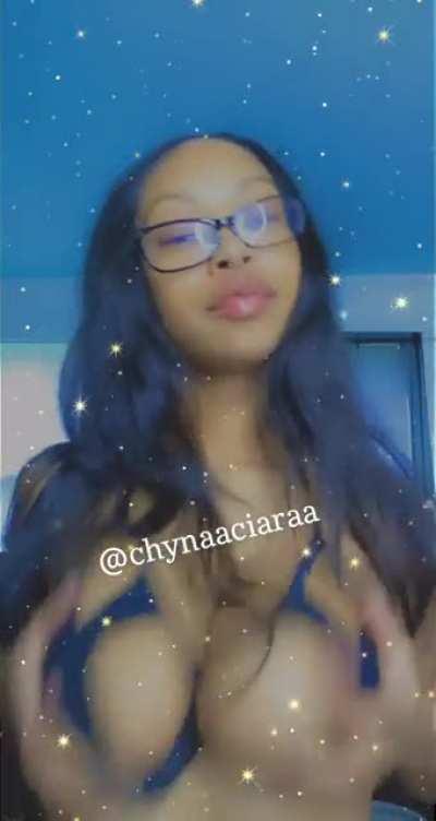 I miss this wig and I can’t find my glasses (in my Velma voice)