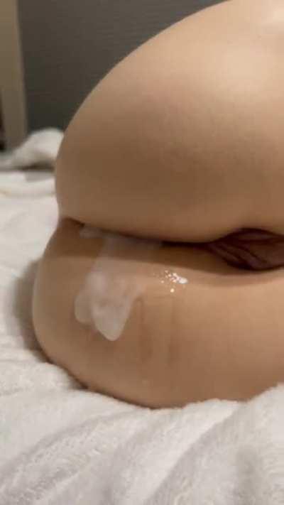 I got a thick load all over my asshole 🎯💦
