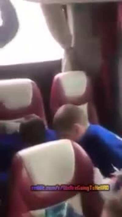 In drum spre tabara de pregatire a noii generatii de moderatori.