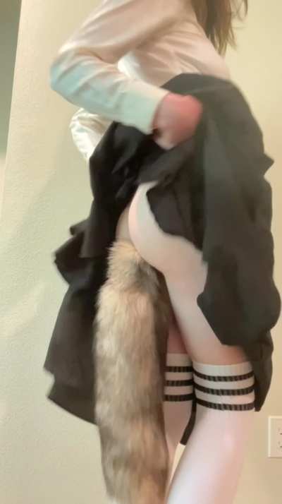 Let’s play dress up Master! How would you like to dress Kitty?