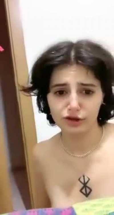 ne yaparsa yapsın abimizi boşaltamayan ablamız