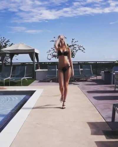 Whitney Thornqvist (@whitney_thornqvist)