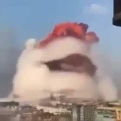 Singing cloud wtf 😳