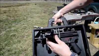 An HK MP5 briefcase gun