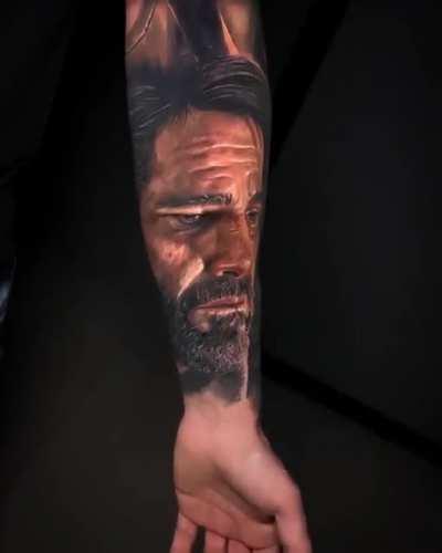 Look at this amazing work by tattoo artist Livio Cuci. How the f... is that even possible?
