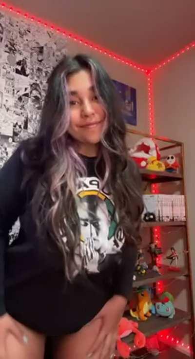 Hi Papi, would you let me be your personal fuckdoll?💓