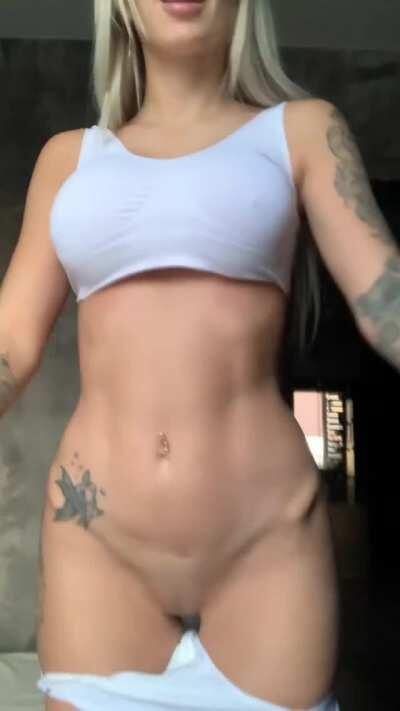 just hi.. how are you today? i hope you have a good day!