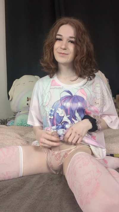 Born in 2002, would you still date me or am i too young for you? ð¥º