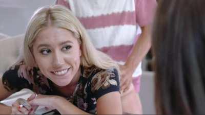 Helping my stepsis to focus on her study