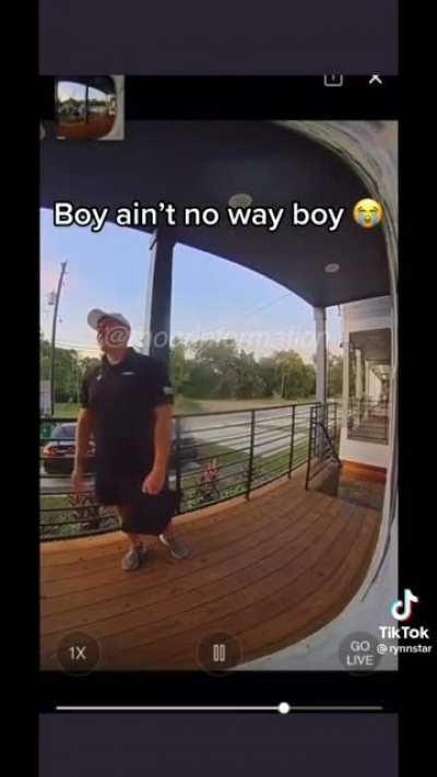 door to door salesman says the n word