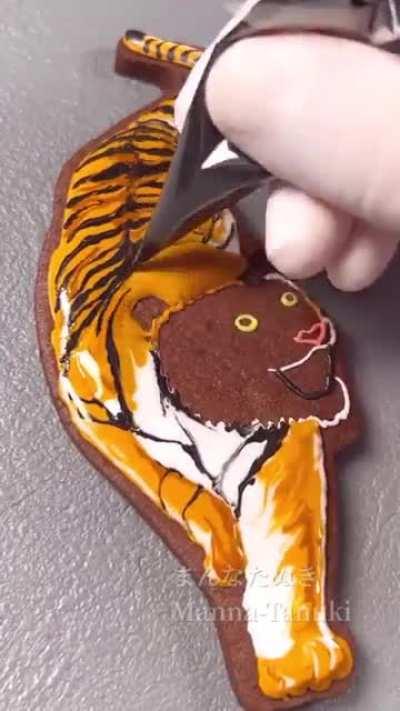 This tiger icing art