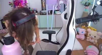 Little bit of cleavage 💕