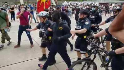 Guy wears blackface at BLM protest