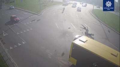 Yet another biker body met metal. DoV?