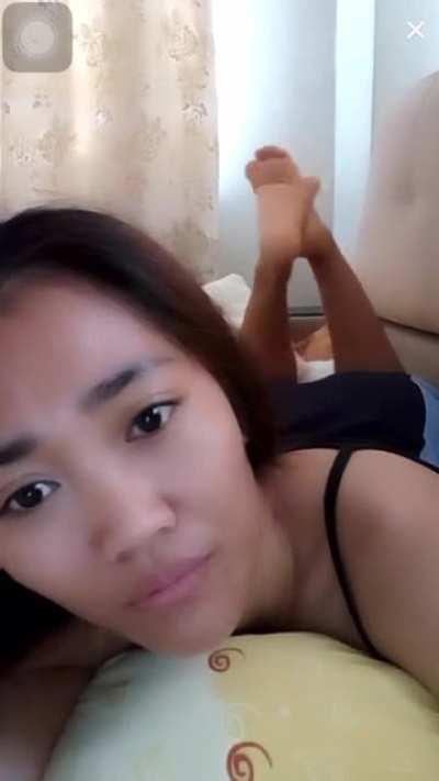 @jheng.duruin (banned) was live showing off her beautiful hot sexy soles from Sole 🦶🏻 Saturday!! Part 3