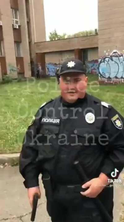 Работает спецназ