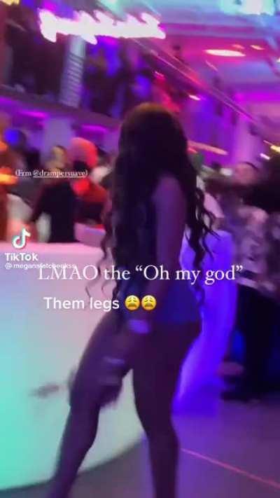 Any advices to have the same toned legs ?? Like I have long legs but they’re not toned like this 😭😭