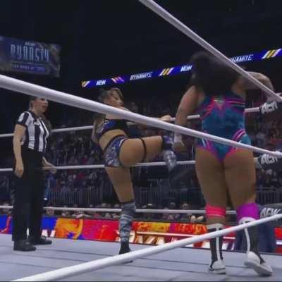 Skye Blue (AEW Dynamite - 03/27/2024)