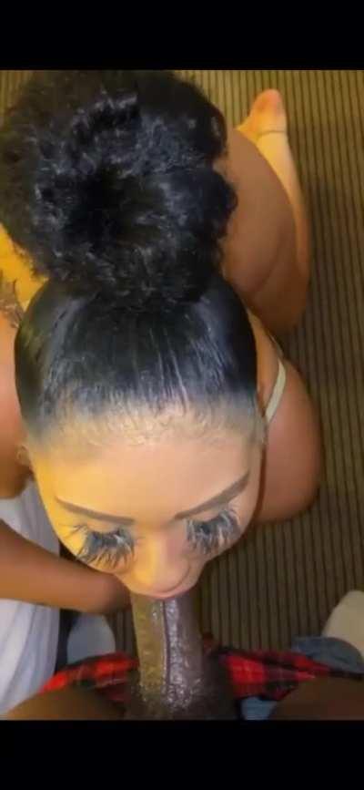 That bun's bigger than her head