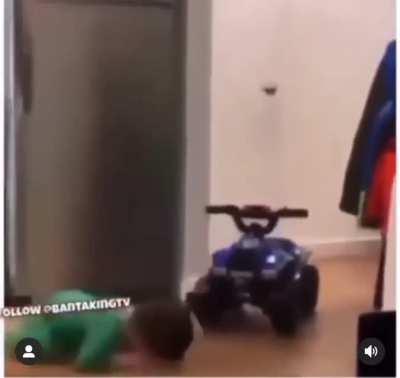 „Hey watch this dad!“