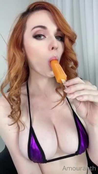 Amouranth Sexy Icecream Sucking Video Leaked