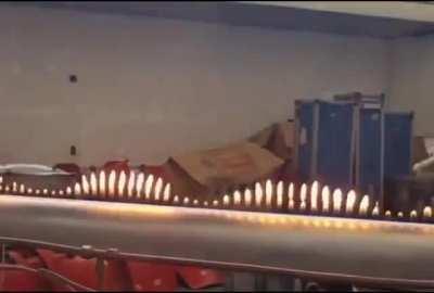 Trumpeter shows us an incredible real world expression of audio waveforms