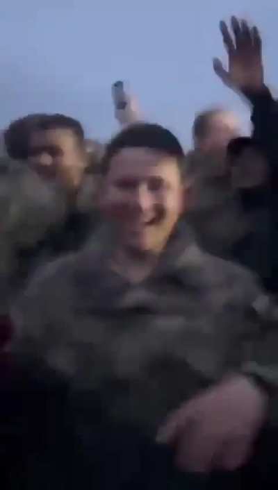 Indians are invading Europe! Look at the British people dancing to Indian songs 😡😡