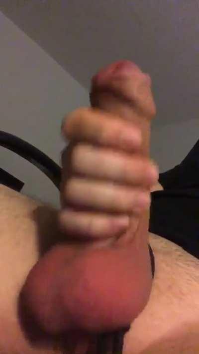 I know you love to watch that tight foreskin gliding all over that big head